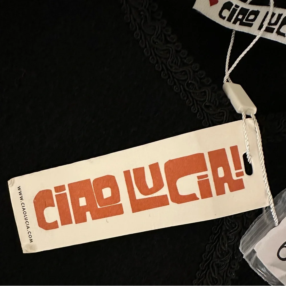 Ciao Lucia Simona Black Wool Boxy Crew Neck Button Up Coat Size M NWT - Picture 4 of 6